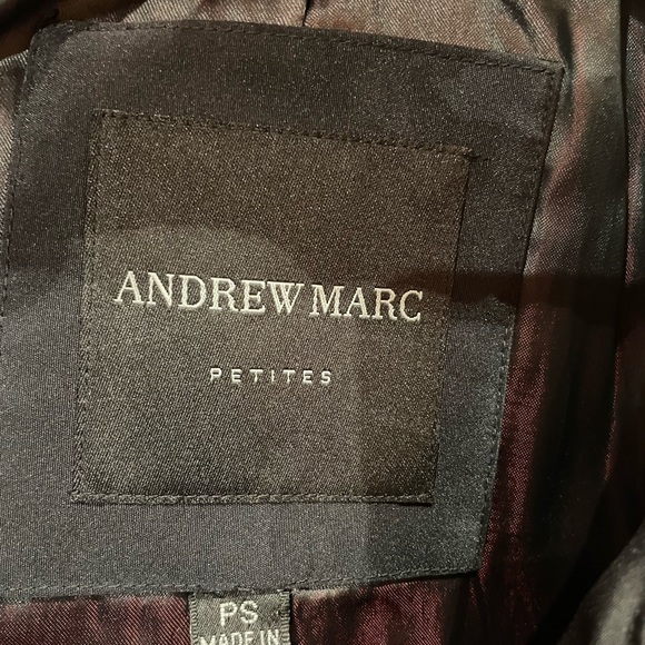 UEC Andrew Marc Coat, Black, Size PS - Picture 3 of 4